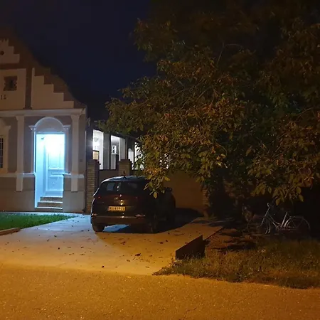 Etno Kuca Stara Frajla * Backi Petrovac